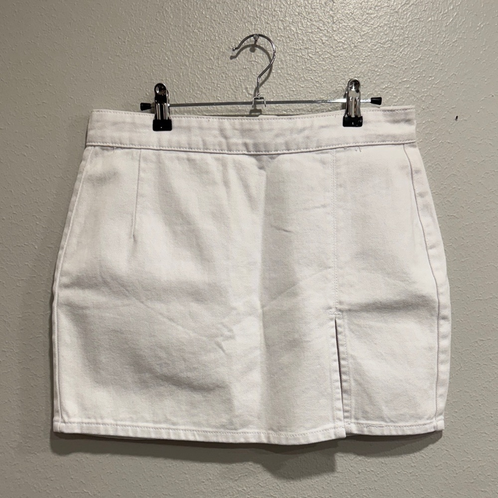 Lioness Crisp White Skirt